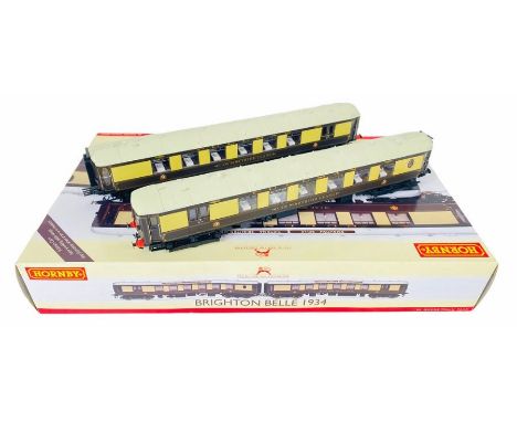 Hornby 'OO' Gauge R2987 'Brighton Belle 1934' Train Pack. Supplied in Brown/Cream livery, featuring 1x Power &amp; 1x Dummy C