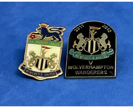 Newcastle Utd football club metal badges. 2 included. Good condition Est.