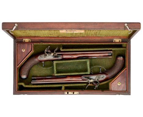 ˜ A FINE CASED PAIR OF 32 BORE FLINTLOCK DUELLING PISTOLS BY DURS EGG, LONDON, LONDON PROOF MARKS, CIRCA 1790 with browned tw