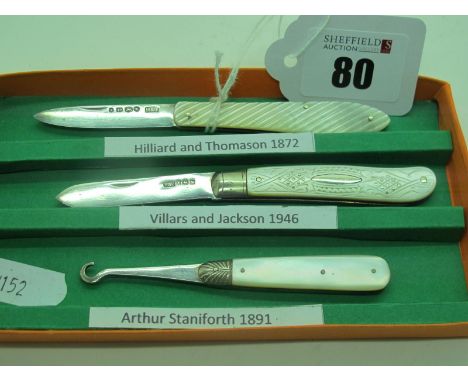 Two Hallmarked Silver and Mother of Pearl Single Blade Folding Fruit Knives, Hilliard &amp; Thomason, Birmingham 1872 and Vil