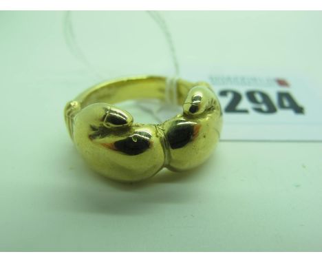 A 9ct Gold Gent's Ring, as a pair of boxing gloves (finger size S) (16grams). 