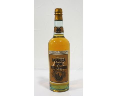 JAMAICA RUM VERSCHNITT CIRCA 1950'SA bottle of rum from circa 1950's imported by Edeka Grosshandel, Lauenburg.  Approx. 70cl.