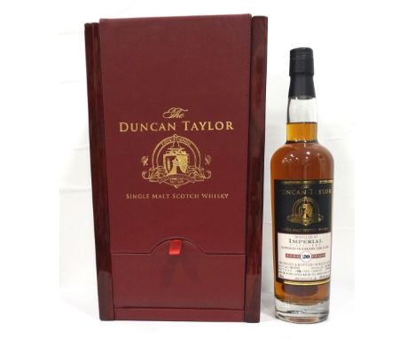 IMPERIAL 20YO 1995 - DUNCAN TAYLOROne of the best presented bottles of whisky I have seen in a long time.  Imperial 20 Year O