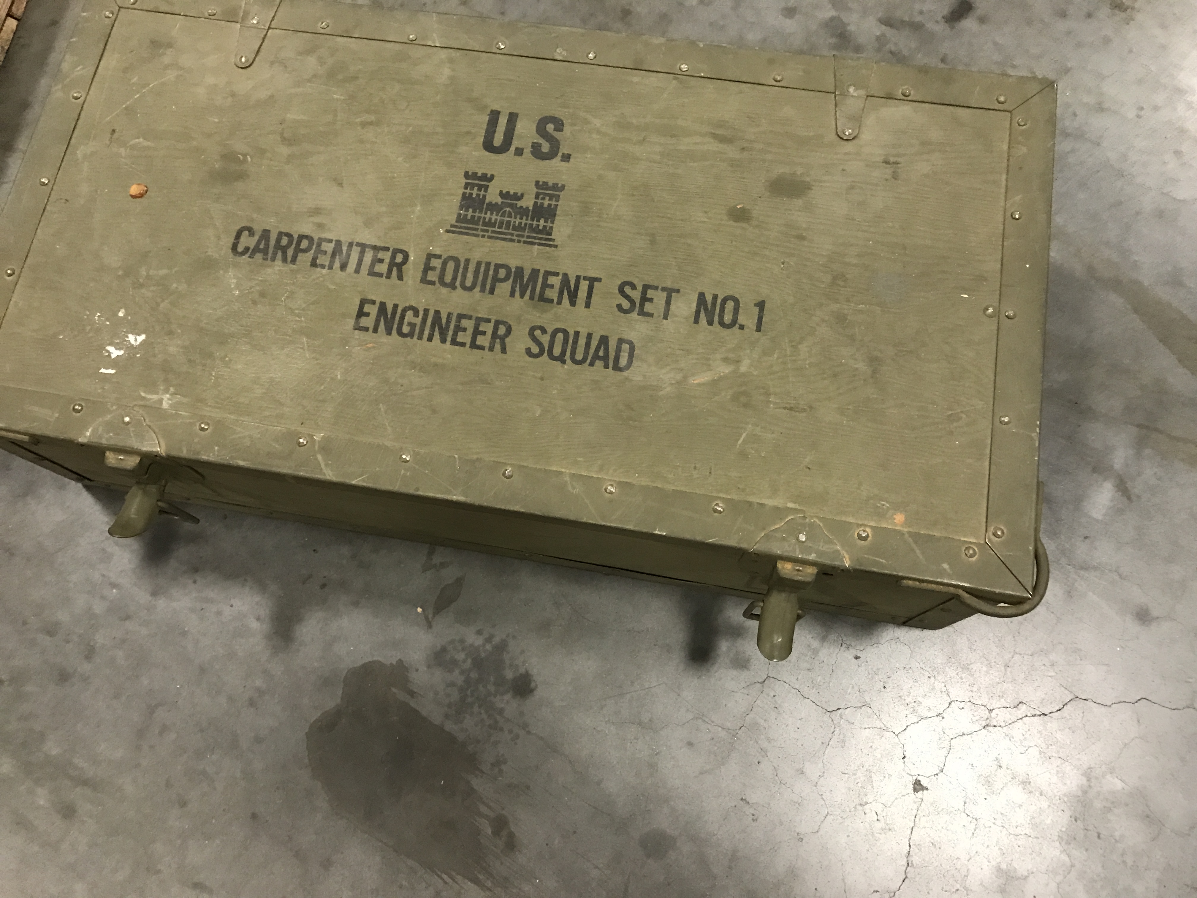 ENGINEER/CARPENTER KIT