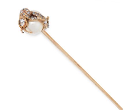 A PEARL AND DIAMOND TIE / STICK PIN, TIFFANY &amp; CO in yellow gold, the pin terminated with a pearl of 7.6mm accented by a 