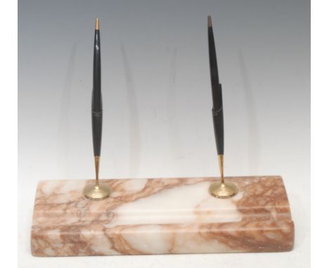 A banker's large marble rectangular desk stand, the sloping top set with two Parker ball jointed pen stands and pens, over fu