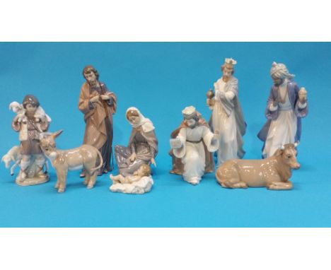 A nine piece Nao Nativity scene.