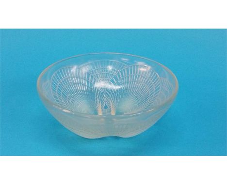 A Lalique 'Coquille' pattern opalescent glass bowl, engraved R. Lalique, France, number 3202. 18.5 cm diameter