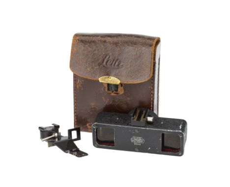 A Leica Stereo-Attachment Stereoly with VORSA II, serial no. 2548, body, G, optics, VG, some light internal haze, in tatty ma