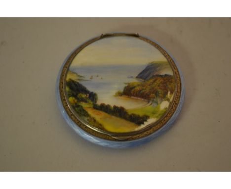 Continental 925 silver and enamel compact painted with a coastal scene (a/f)