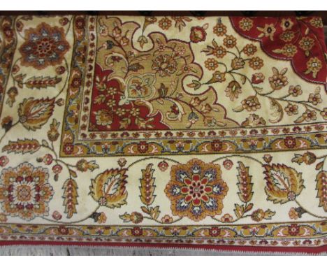 Modern red ground Kum pattern machine made carpet, 2.8m x 2m