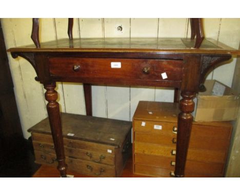 Small Victorian mahogany writing table with leather inset top above a single drawer on turned tapering supports with brass an