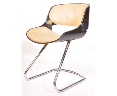 Etienne Fermigier - A retro vintage mid 20th Century French office/side chair. The chair having adjustable back rest, with le