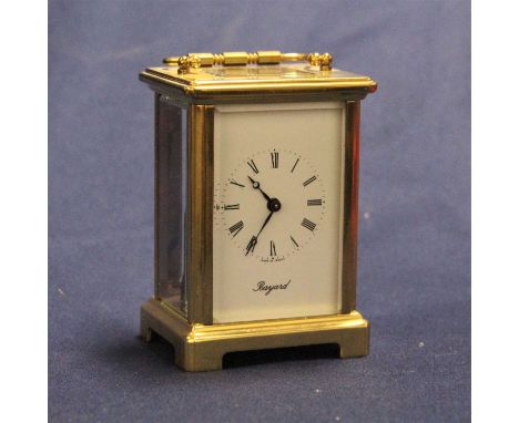 A Bayard lacquered brass carriage clock, having visible platform escapement, cased with key, h.12cm (handle down)