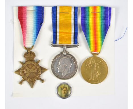 WWI MEDAL TRIO; 1914-15 Star, War and Victory Medals awarded to 32020 Pte. R. Benge, R.A.M.C.