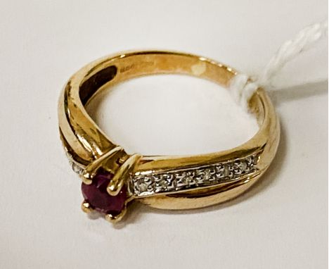 9 CARAT GOLD RUBY &amp; DIAMOND RING - SIZE J - APPROX 2.5 GRAMS