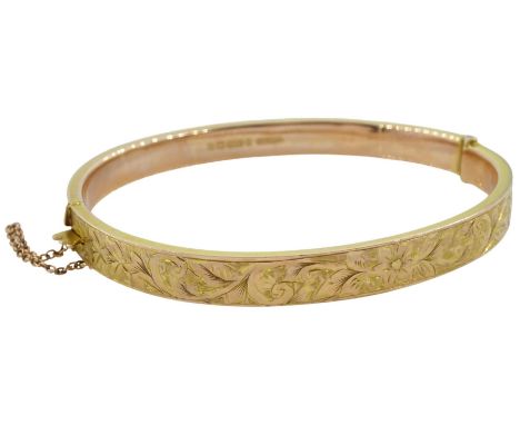 Early 20th century rose gold hinged bangle, with bright cut decoration, Birmingham 1918