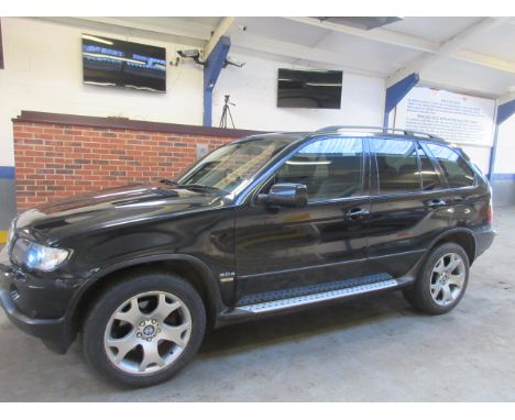 Make &amp; Model: BMW X5 D SportDate of Reg: YX02 VYGColour: Blackcc: 2926MoT: 24-05-2021Fuel Type: DIESELMileage: 156KTransm