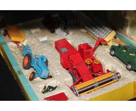 CORGI FARMING MODELS GIFT SET, NO. 22