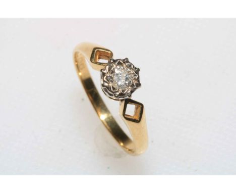 Diamond solitaire 18 carat yellow gold ring, size Q.