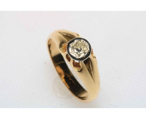 18 carat yellow gold gents single 40 point diamond solitaire ring, size P.