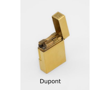 DUPONT Feuerzeug Metall vergoldet,   Gebr.-Sp., Bes.-Monogr., orig. Etui und Garantiekarte, demn. gekauft 11/1992, überholt20