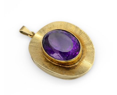 14 kt Gold Amethyst-Anhänger,   GG 585/000, ovalfacett. Amethyst ca. 26 ct, gute Farbe, Rahmen konkav und satiniert, Strahlen