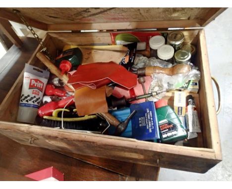 Wooden box containing tools. Not available for in-house P&amp;P 