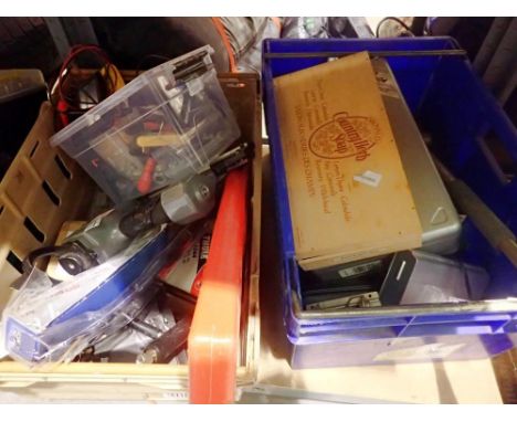 Quantity of mixed items mainly tools. Not available for in-house P&amp;P 