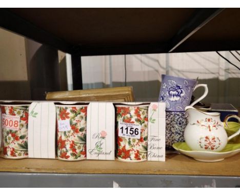 Quantity of mixed items, mostly ceramics including Royal Worcester. Not available for in-house P&amp;P 