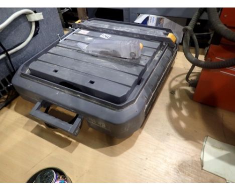 Titan TTB 336 TCB electric tile cutter. Not available for in-house P&amp;P 