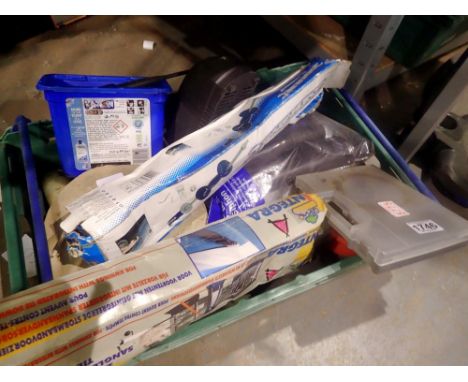 Quantity of mixed DIY tools. Not available for in-house P&amp;P 