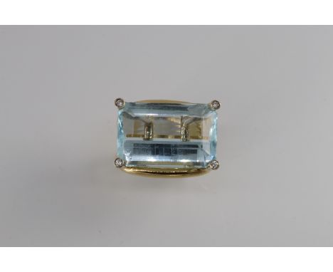 An Aquamarine set French ring, circa 1970s/80s, 18k gold, French marks.size M size M 