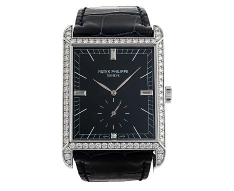 Rechteckige PATEK PHILIPPE Gondolo, Referenz 5112GDurchmesser: 30 x 34 mm.Um 2010.Elegante, rechteckige PATEK PHILIPPE in ein