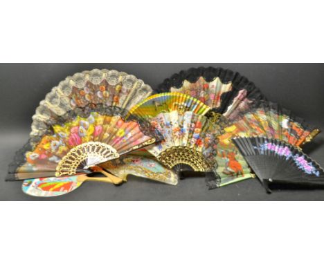 Fans - a Midget No. 104 folding aluminium and paper fan, printed with Chinese landscapes, original box, Jub Tai Choon, made i