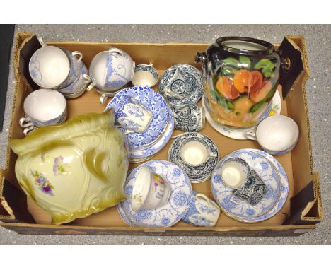 Ceramics - Victorian Aesthetic Movement child's tea ware, comprising tea cup and saucers, tea plates and milk jug; Edwardian 