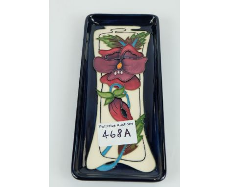 Moorcroft tray in the Glory and Dreams design dated 2012 (diameter 20cm)