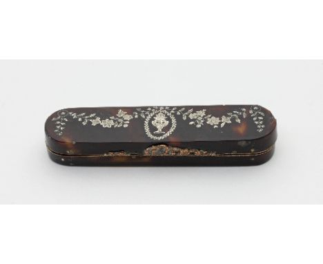 A tortoiseshell patch box finely inlaid with silver coloured flowers and foliage and central urn with gilt metal mounts, 9.5c