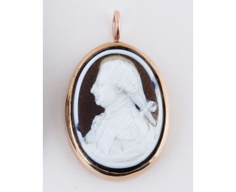A late 18th Century hardstone cameo portrait of a gentleman (possibly George III) in profile, in a yellow metal mount, 3cm hi