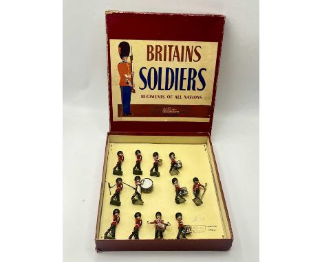 Britains - Set 2108 - Drums &amp; Fifes of the Welsh Guards [1956-60], comprising: 1 x Drum Major, 6 x Musicians Playing Vari