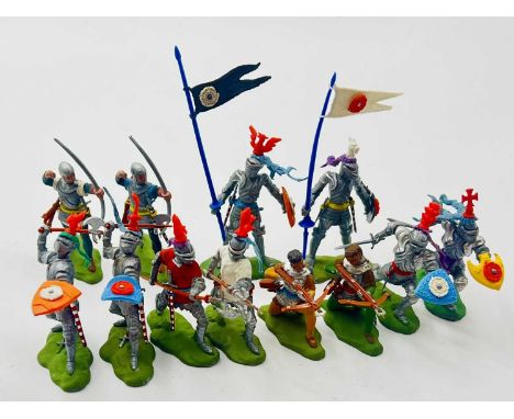 Herald- Swoppet Series - 15th Century Foot Knights, First Issues, 1959, comprising: 2 x Model No' H.1475 - Cross-Bowman [Gree