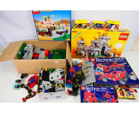 Lego - Technic - A collection of Lego including Technic # 8064, System # 6551 and some other empty boxes. The Castle # 6080 b