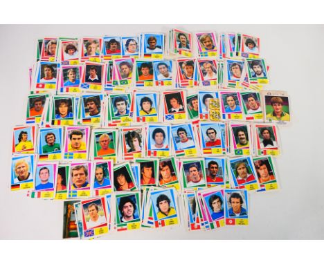 FKS Football Stickers - In excess of 500 Argentina 78 football stickers. They appear in Good to Very Good overall condition o