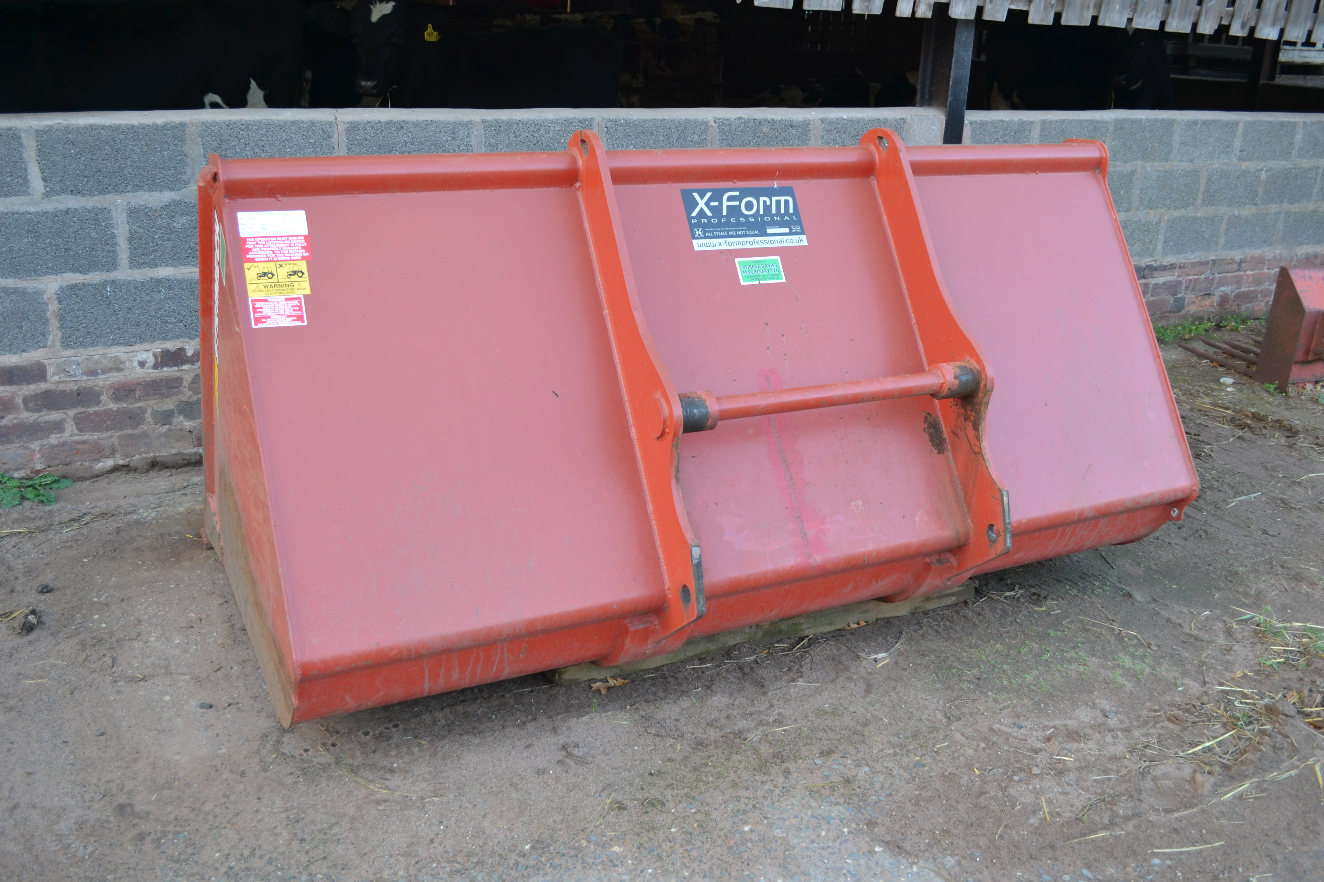 STRIMECH GRAIN BUCKET 7ft 6" 2013 MANITOU HEADSTOCK