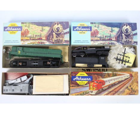 Athearn - Three boxed part built HO gauge American diesel road locomotive kits from Athearn. Lot includes a 200 Ton Wreck Cra