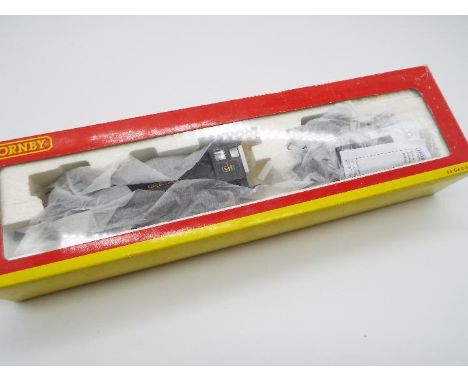 Hornby - an OO gauge model County class locomotive and tender, 4-6-0 County of Devon op no 3800, BR green livery, # R2461 app