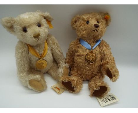 Steiff - two mohair Bears made by Steiff exclusively for Danbury Mint, 2000 Millennium and 2002, each with medallion on ribbo