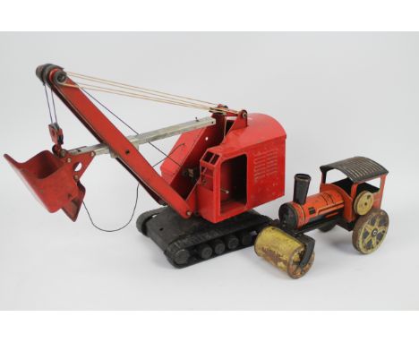 Tri-ang - 2 x vintage pressed metal vehicles and a wall sign, a large Tri-ang Tracked Excavator, an unbranded clockwork Steam
