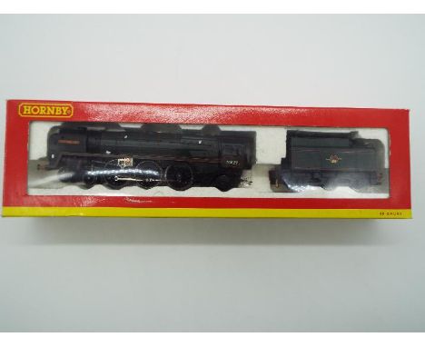 Hornby - an OO gauge model 4-6-2 locomotive and tender, 'Shooting Star' op no 70029, BR green lined livery, appears ex in ex 