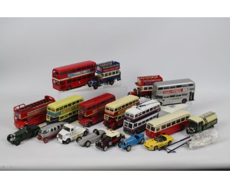 Corgi - Matchbox - Rio - A group of 18 x unboxed models including 8 x buses in 1:50 scale, a Routemaster, a Daimler Fleetline